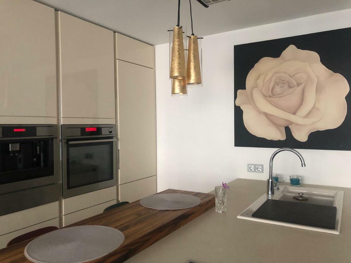 Luxurious 2 Bedroom Apartment Old City Мюнхен Экстерьер фото